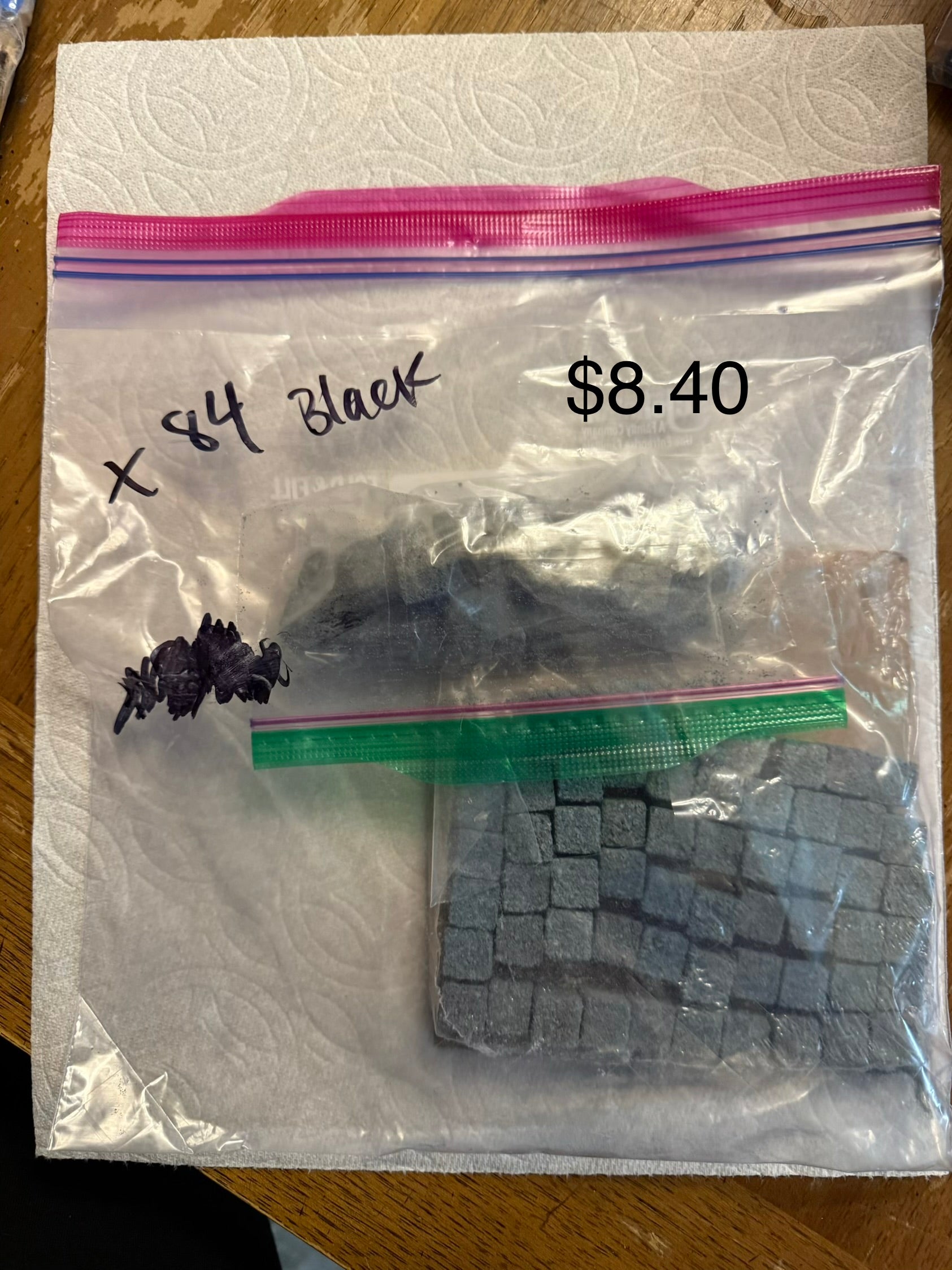 Embed Black Cubes