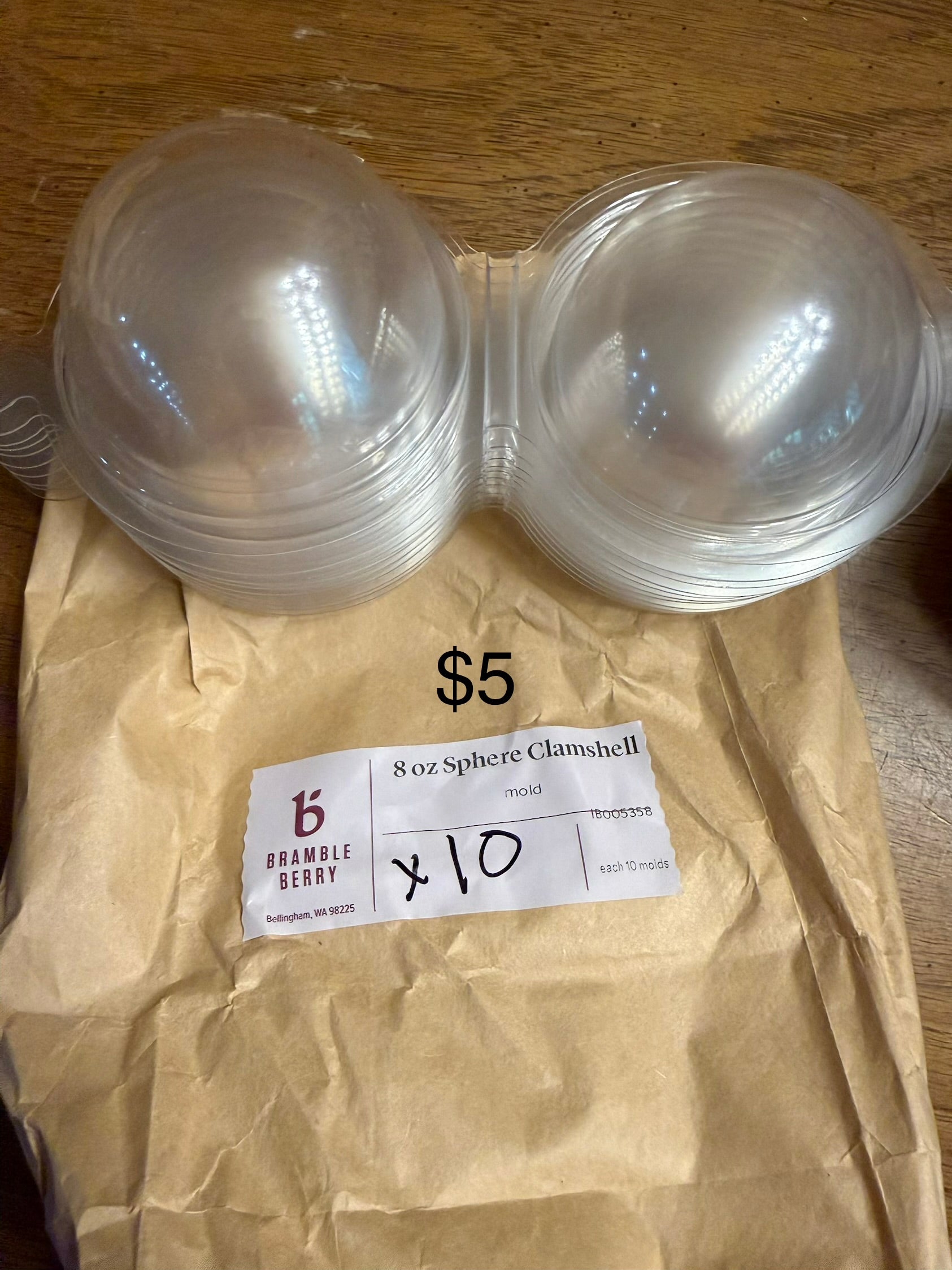 Brambleberry clamshell 8oz sphere x10